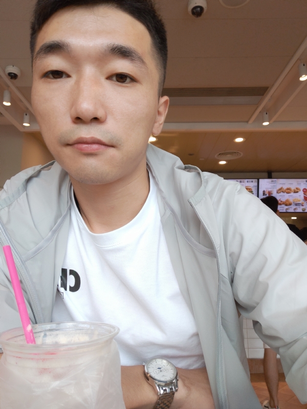 须臾数年的第四张照片--东莞蓝颜知己交友网