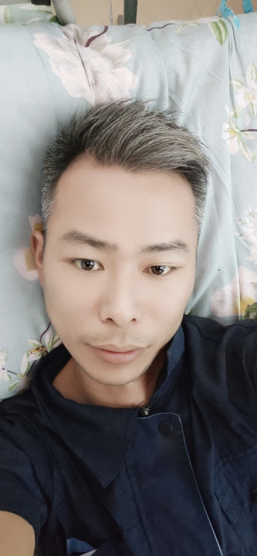 火山口的第一张照片--东莞蓝颜知己交友网