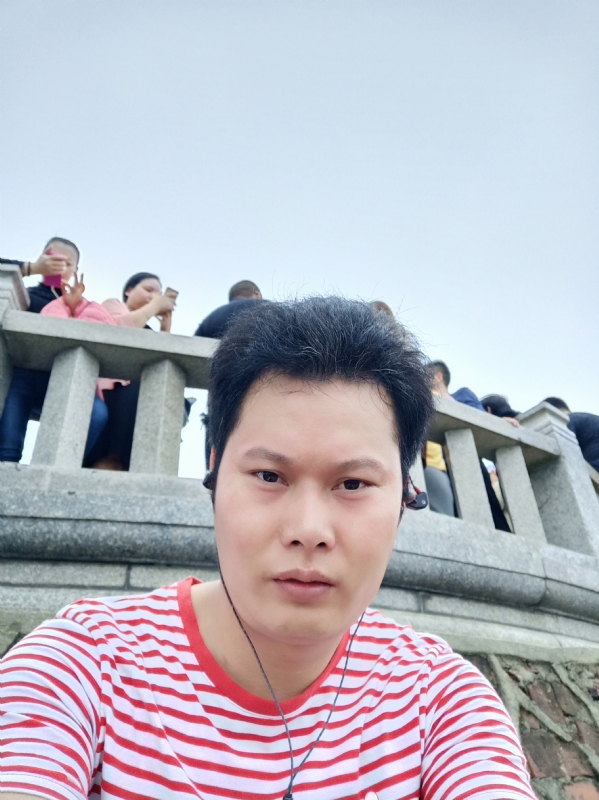 hαⅰ的第一张照片--东莞蓝颜知己交友网